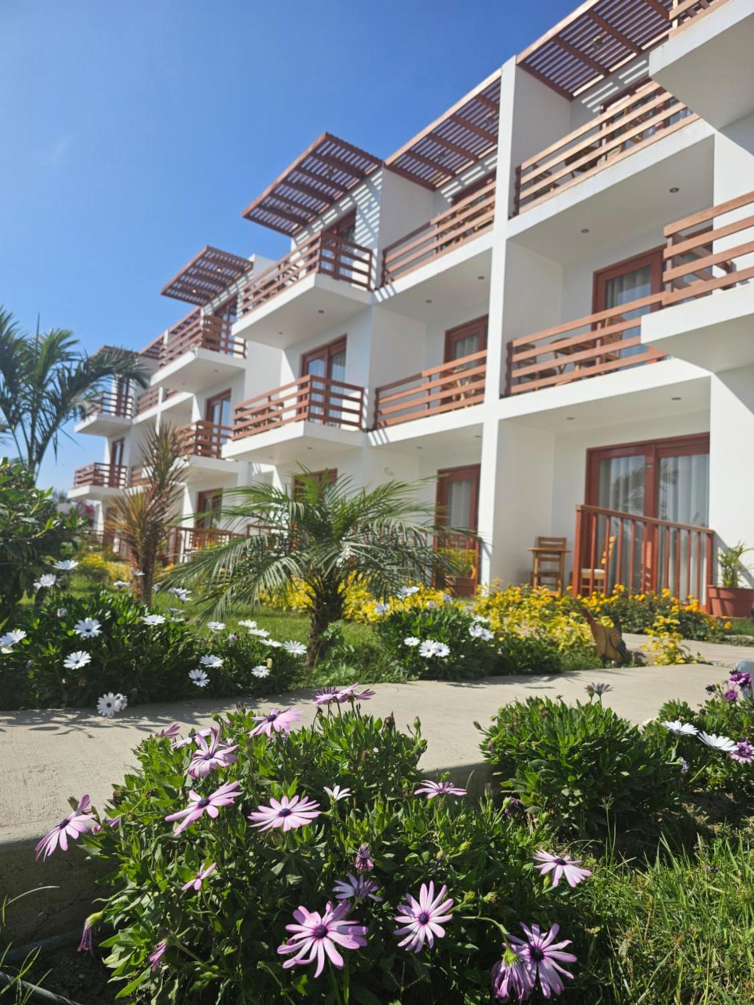 Hotel La Colina Cerro Prieto Exteriör bild